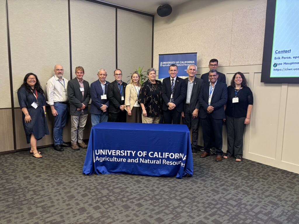 Representants de l'IRTA i el DARPA a la Universitat de Califòrnia (EUA).